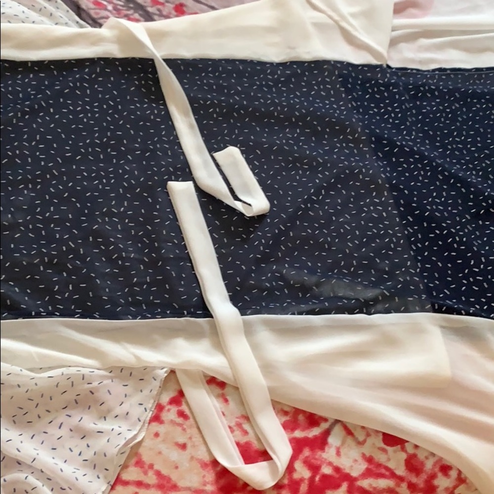 Dress - Picture 5 of 7